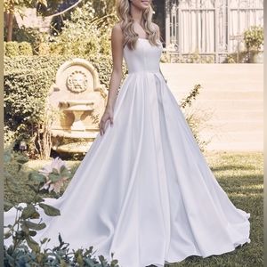 White wedding dress